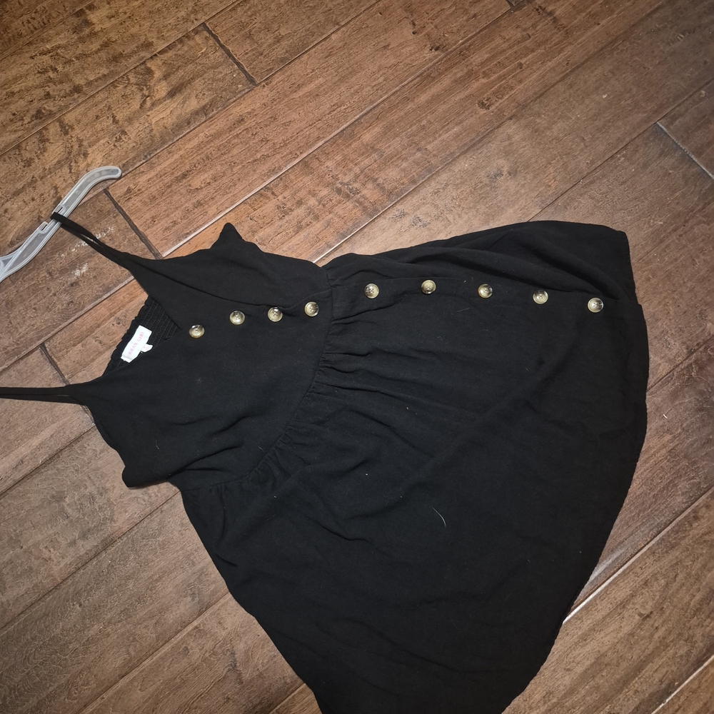 Black Button-Accent Sleeveless Dress - Picture 4 of 7